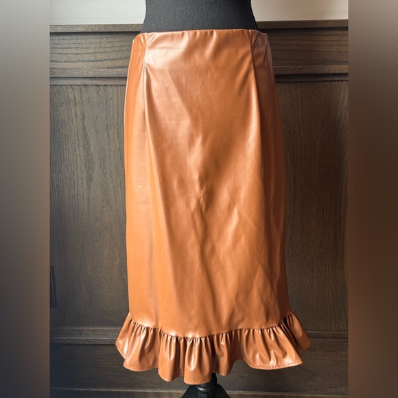 Ashley Stewart Dresses & Skirts - Ashley Stewart Brown Faux Leather Pencil Skirt